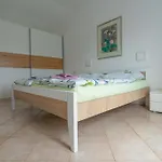 Irina Lejlighed Ližnjan